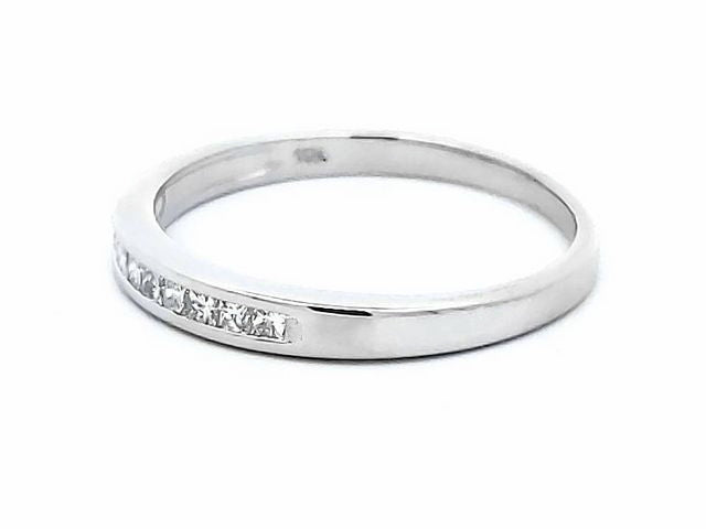 14KT Princess Cut Diamond Band