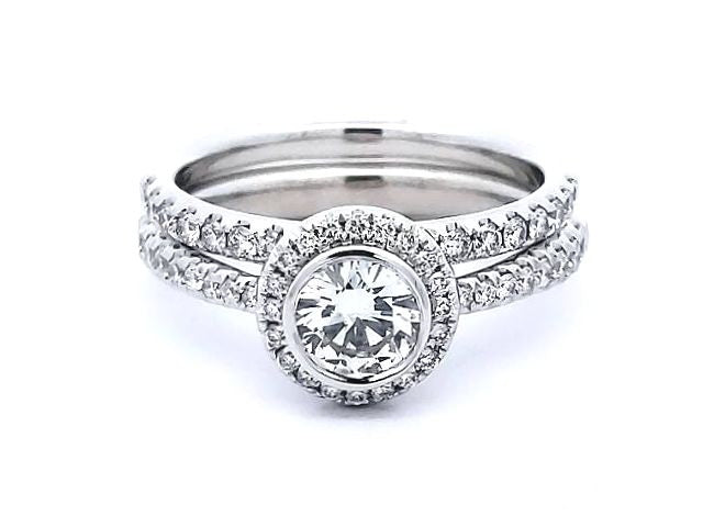 18kt Diamond Engagement Set