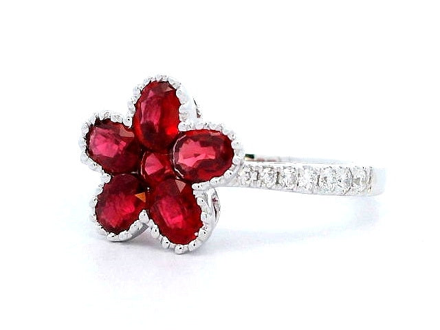 18KT Ruby Flower Ring
