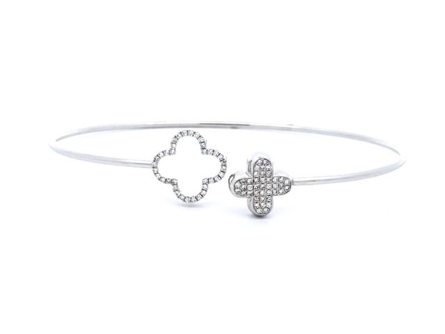 Quatrefoil Bangle Bracelet