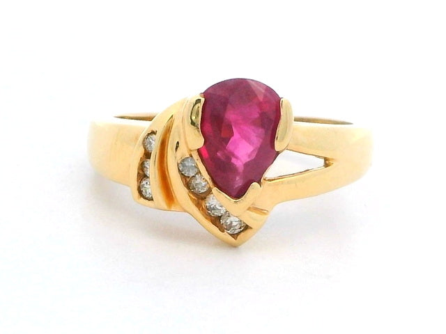 Ruby & Diamond Ring