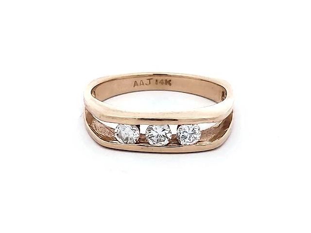 14KT Diamond Band