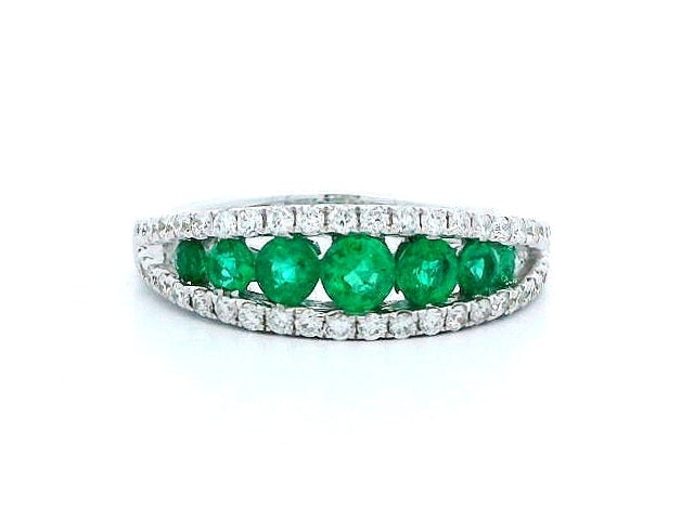 Emerald & Diamond Ring