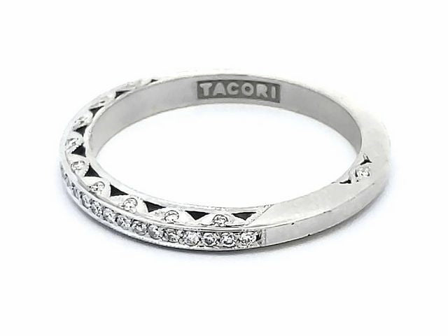 18KT Tacori Ring with Diamonds