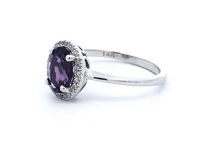 Oval Amethyst & Diamond Ring