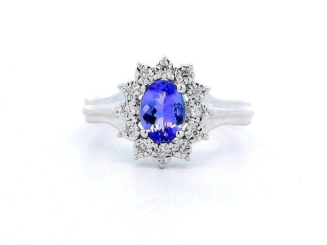 Tanzanite & Diamond Ring