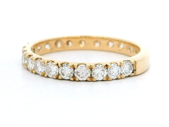 1.09 ctw Diamond Band