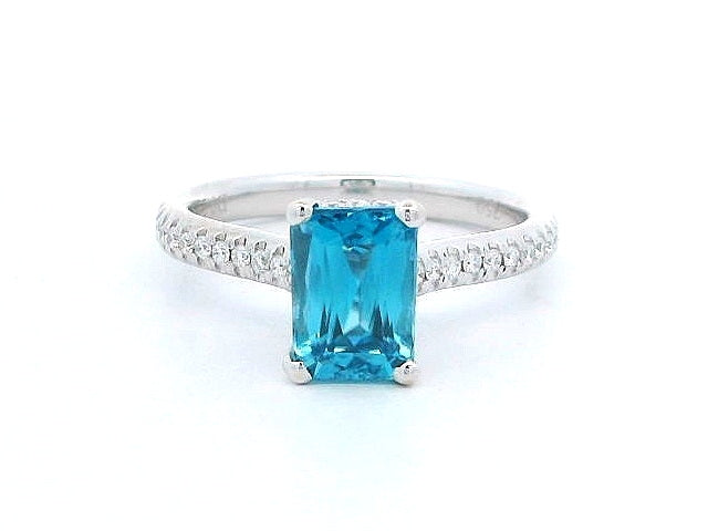 2.20 ct Blue Zircon and Diamond Ring