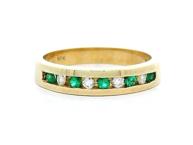 14kt Emerald and Diamond Ring
