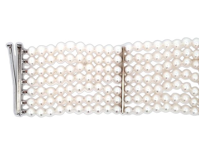 7 Strand Fw 5-5.5mm Bracelet