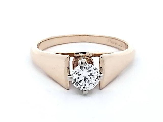 0.40 ctw Engagement Ring
