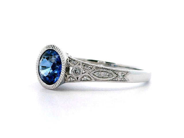 1.29ct.Sapphire & Diamond Ring