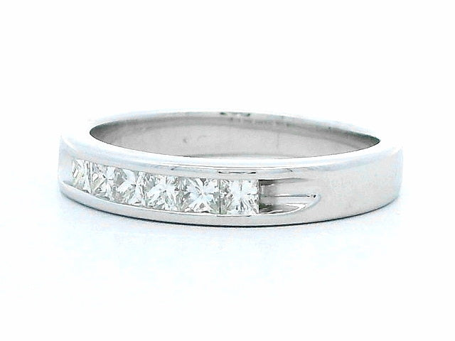 0.42 ctw Diamond Band