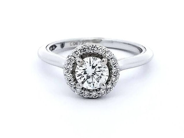 0.83 ctw Diamond Halo Engagement Ring