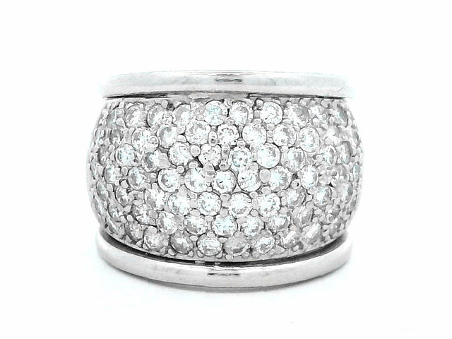18KT Pavee Diamond Band