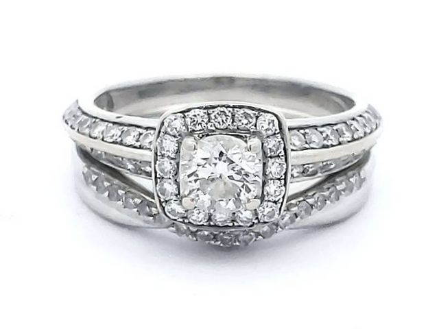 Engagement Ring & Band