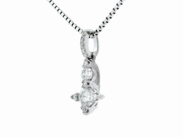 0.35 ctw Diamond Pendant