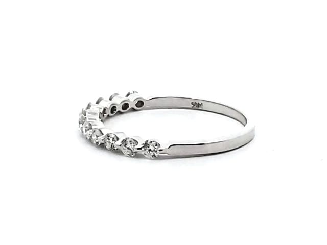 0.43 ctw Diamond Band