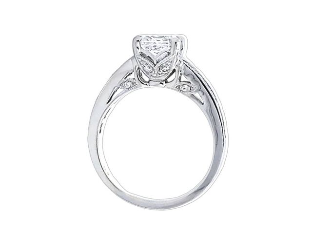 1.06 ct. Princess Cut Diamond Engagement Ring