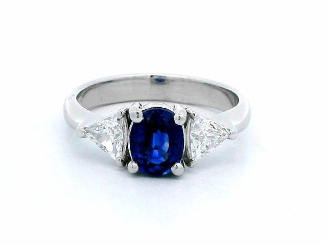 Oval Sapphire & Diamond Ring