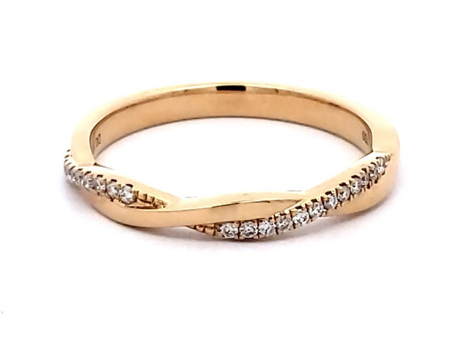 Wavy Diamond Band