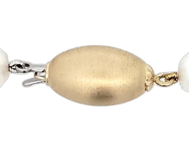 Akoya Pearl Strand With 18kt Clasp
