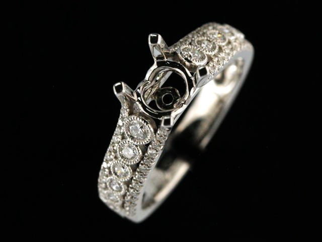 18KT Engagement Mount