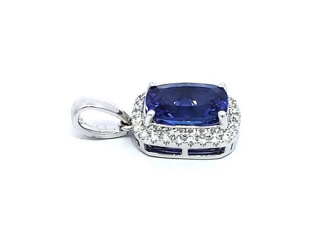 Tanzanite & Diamond Pendant