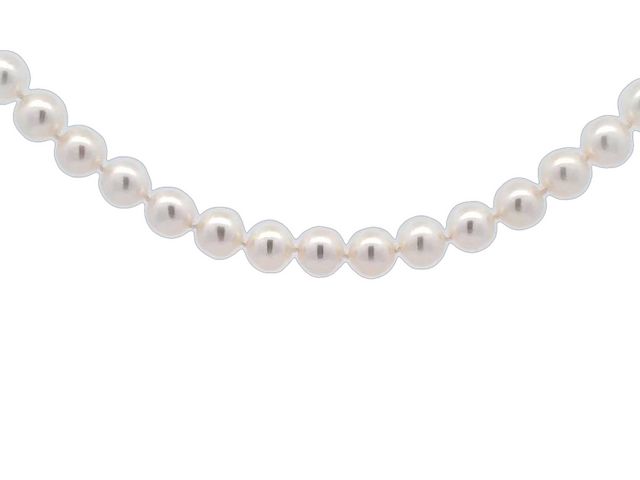18 inch freshwater pearl strand