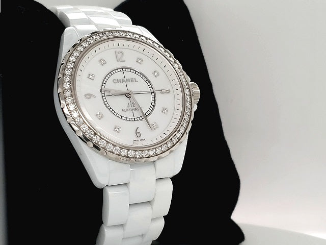 Chanel J12. Lady's Casual Ceramic Automatic Watch.