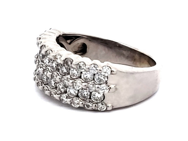 1.10 ctw Fancy Diamond Band