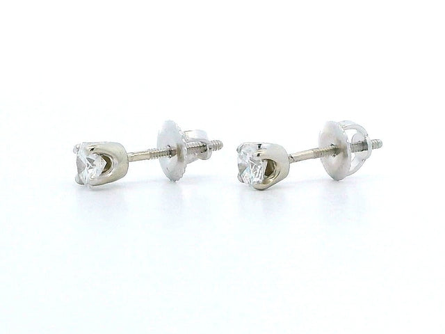 0.60 ctw Diamond Studs