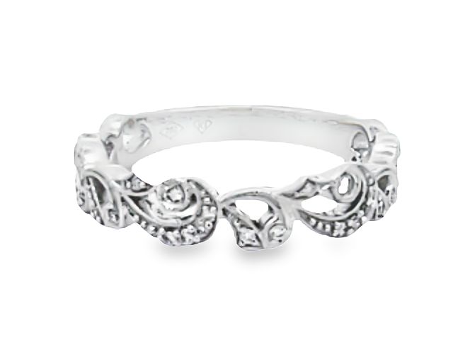 18KT Fancy Diamond Band