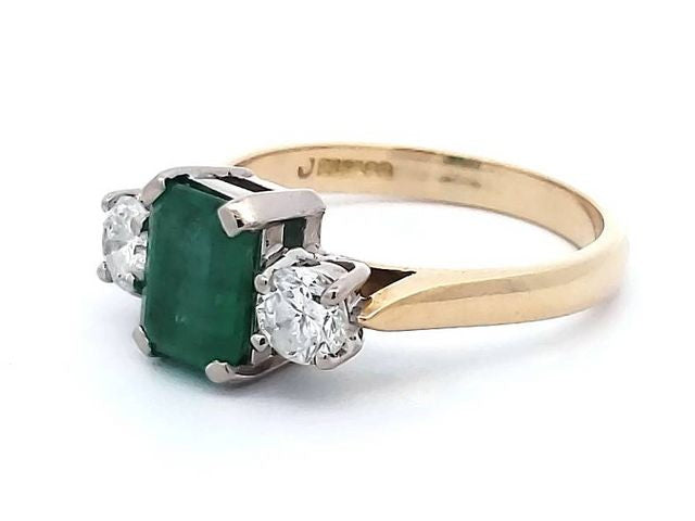 Emerald & Diamond Ring