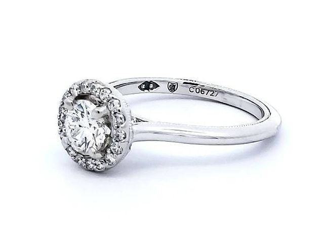 0.83 ctw Diamond Halo Engagement Ring