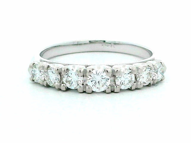 0.62 ctw Diamond Band