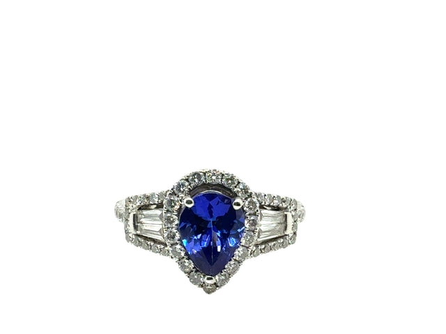 18 karat white gold tanzanite ring