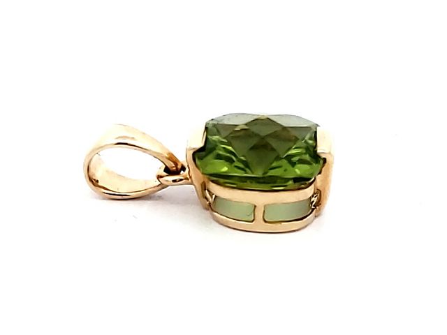 Lady's Solitaire Cushion Perid