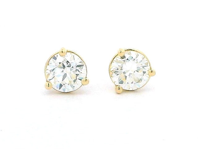 0.65 ctw Diamond Studs