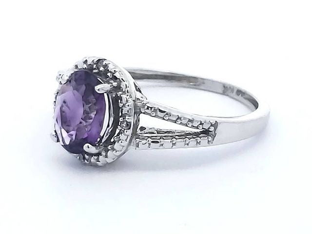 10kt Amethyst Ring
