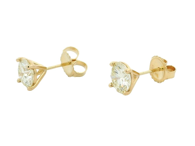 2.40 ctw Diamond Studs