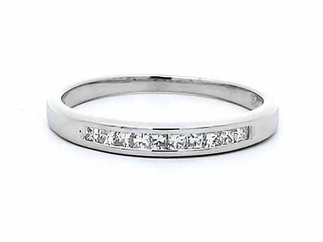 14KT Princess Cut Diamond Band