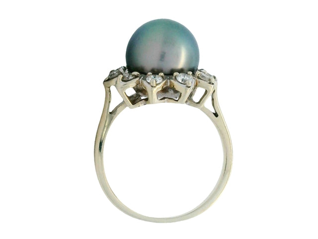 Black Pearl & Diamond Ring