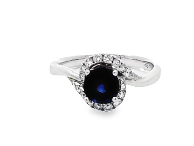 18kt Sapphire And Diamond Ring