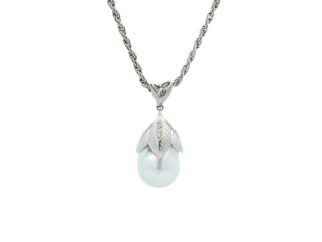 Pearl & Diamond Necklace