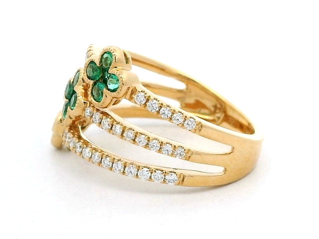 Triple Row Quatrefoil Ring