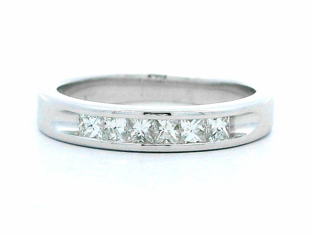 0.42 ctw Diamond Band