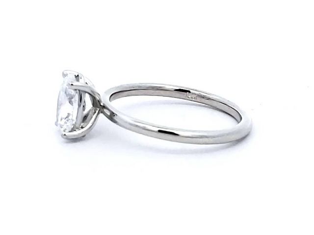 1.04 ct Lab Grown Oval Engagement Ring