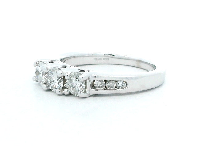 14KT Diamond Band