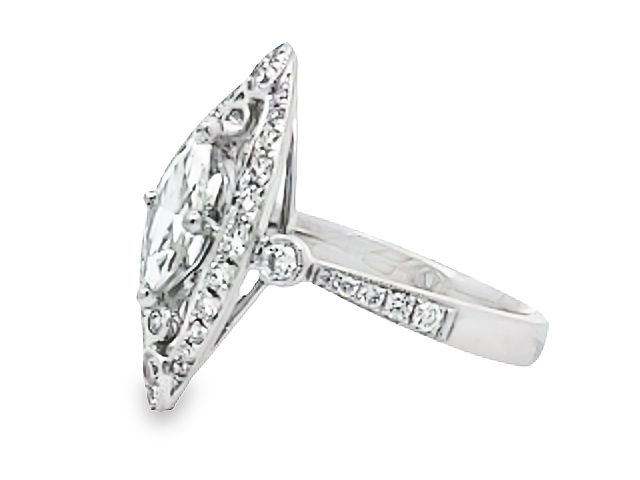 18KT Marquise Diamond Ring